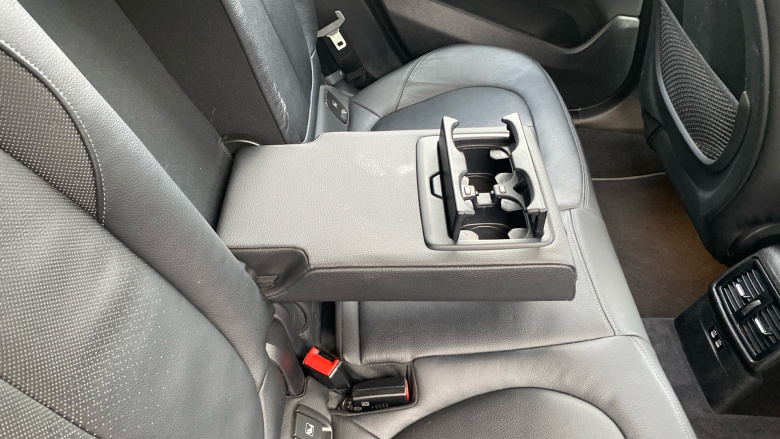 BMW X1 xDrive 20i xLine 5dr Step Auto Petrol Estate